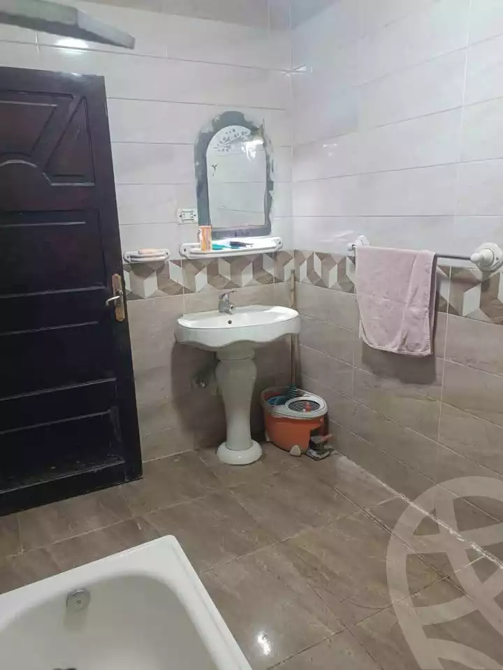 https://aqarmap.com.eg/en/listing/5985692-for-sale-cairo-mokattam-lhdb-l-ly-el-ashgar-st