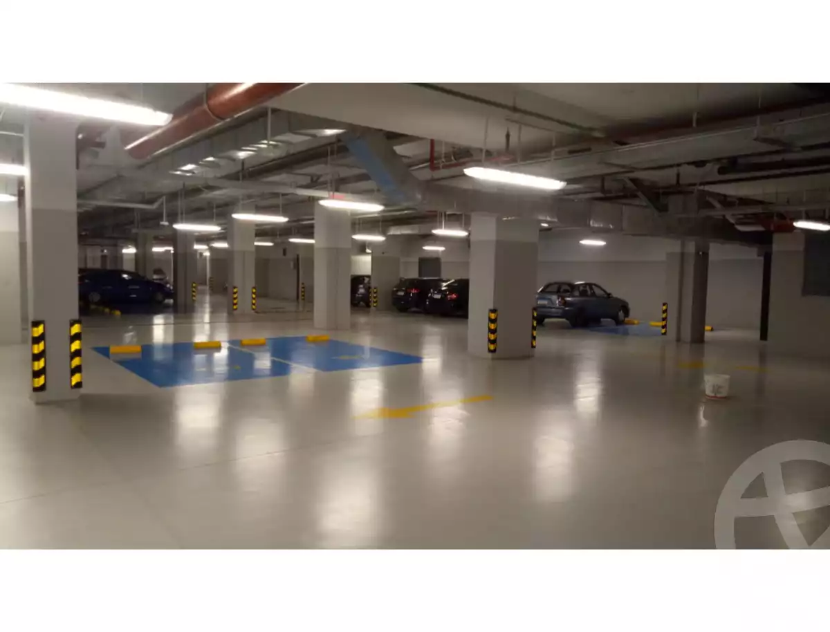 https://aqarmap.com.eg/ar/listing/5985868-for-sale-cairo-el-sheikh-zayed-city-compounds-the-courtyard-mall-dorra