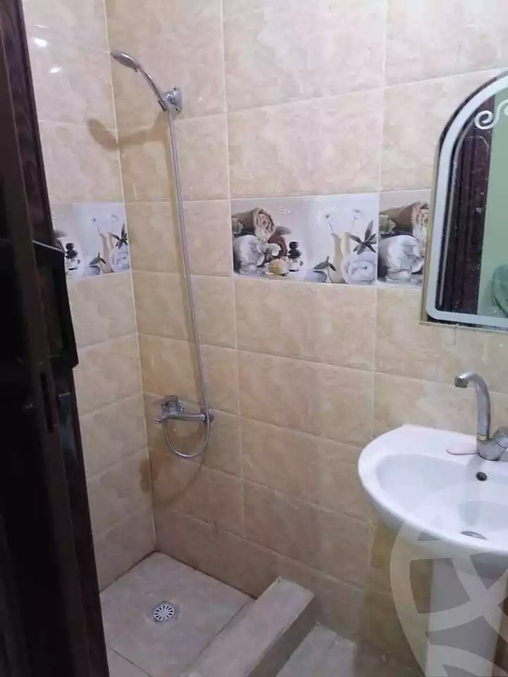 https://aqarmap.com.eg/en/listing/5986028-for-rent-cairo-mokattam-lhdb-l-ly-el-naforah-square