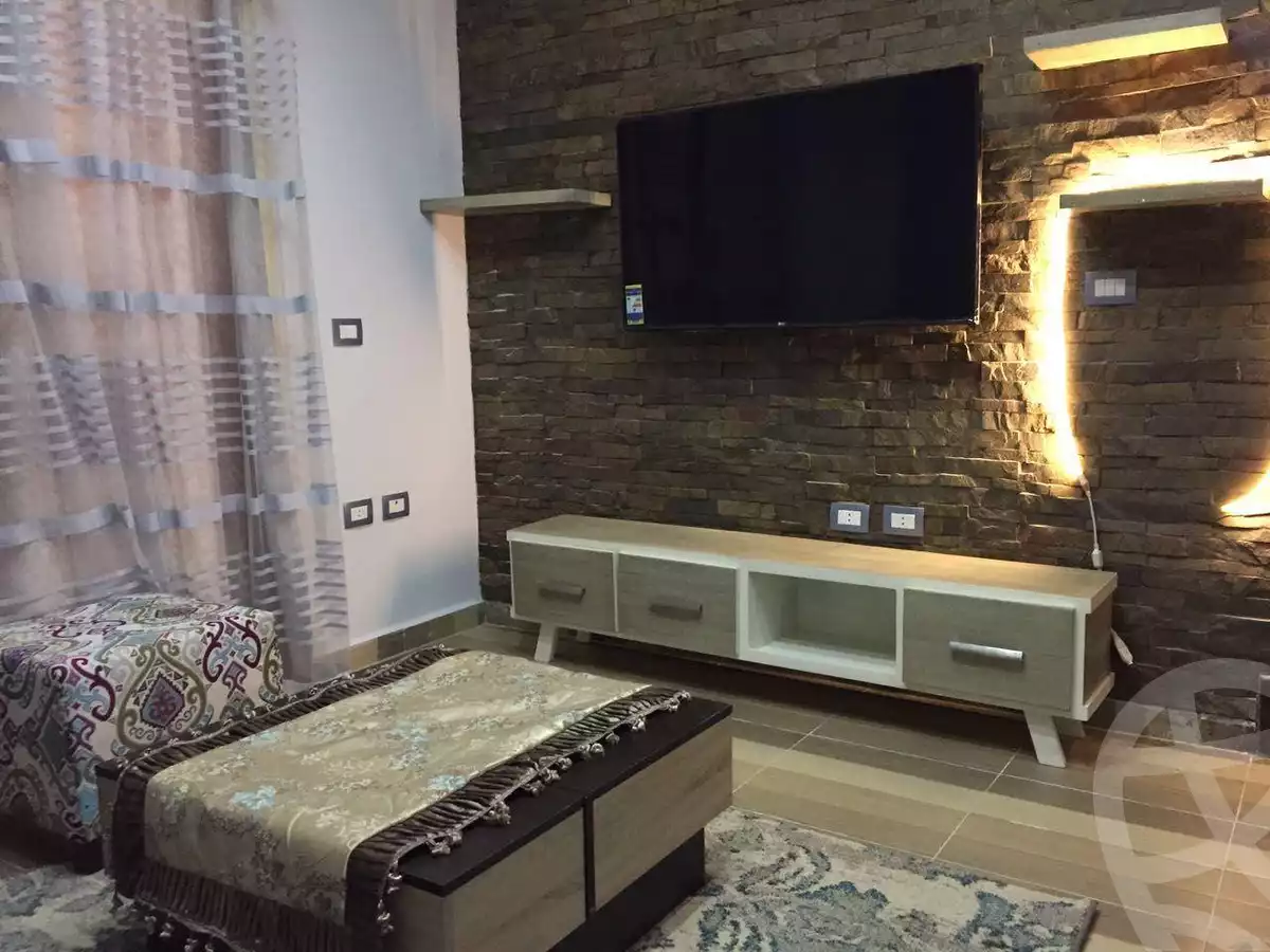 https://aqarmap.com.eg/en/listing/5986195-for-sale-cairo-mokattam-el-hadabah-el-wosta-el-mantaqa-el-khamsa