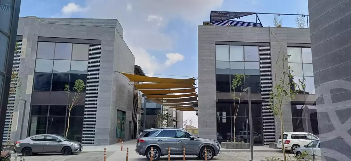 https://aqarmap.com.eg/en/listing/5986284-for-sale-cairo-el-sheikh-zayed-city-alex-cairo-desert-road-kmbwnd-fy-tryq-skndry-lshrwy