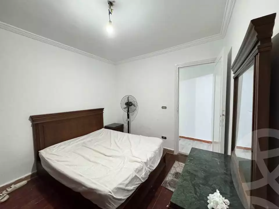 https://aqarmap.com.eg/en/listing/5986646-for-rent-alexandria-zezenia-ibrahim-el-attar-st