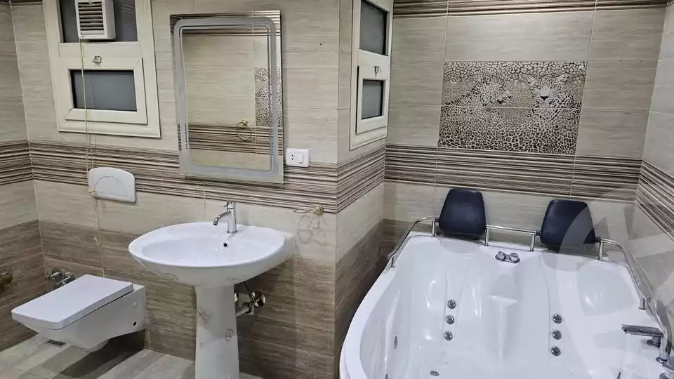 https://aqarmap.com.eg/ar/listing/5986887-for-sale-alexandria-camp-cesar-el-gaish-rd