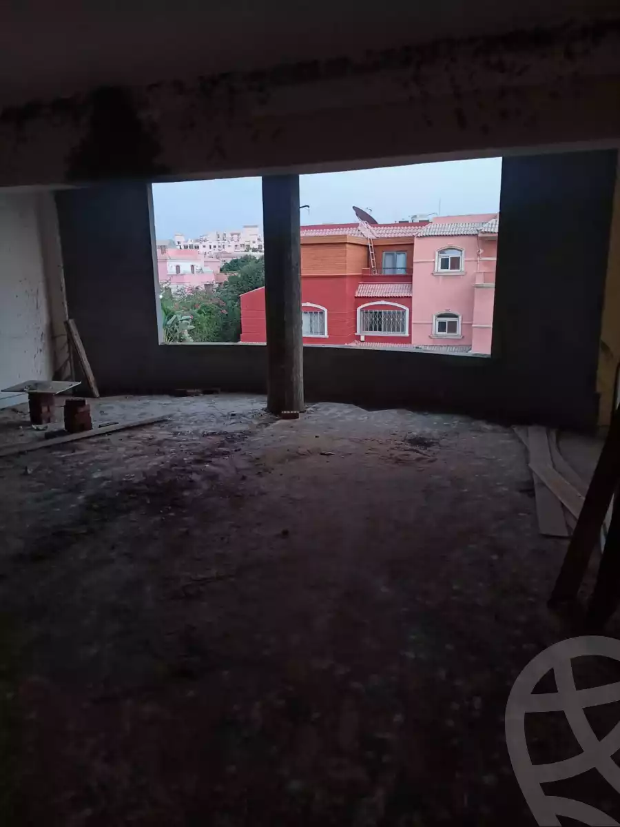 https://aqarmap.com.eg/ar/listing/5987061-for-sale-cairo-el-sheikh-zayed-city-compounds-sulaymaniyah-gardens