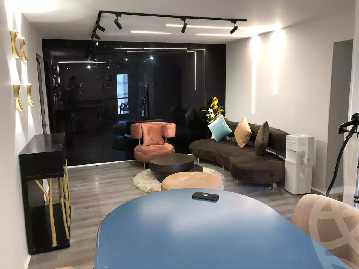 https://aqarmap.com.eg/en/listing/5987176-for-sale-cairo-new-cairo-compounds-sakan-masr-3