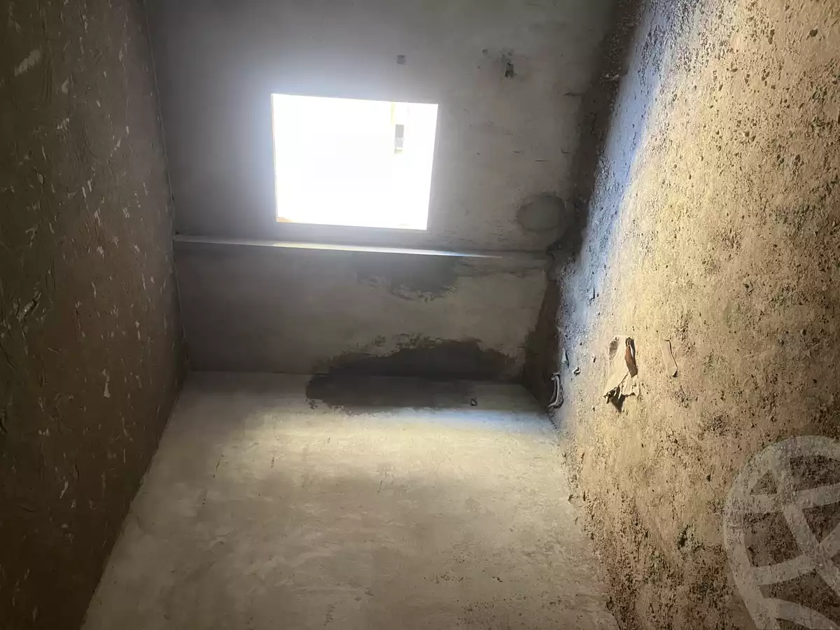https://aqarmap.com.eg/ar/listing/5987526-for-sale-cairo-new-cairo-el-kornfol-el-kornfol-3