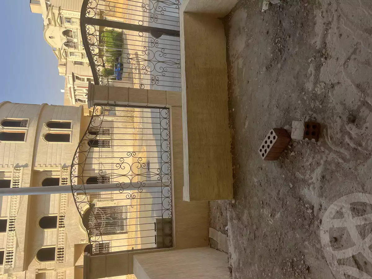 https://aqarmap.com.eg/ar/listing/5987526-for-sale-cairo-new-cairo-el-kornfol-el-kornfol-3