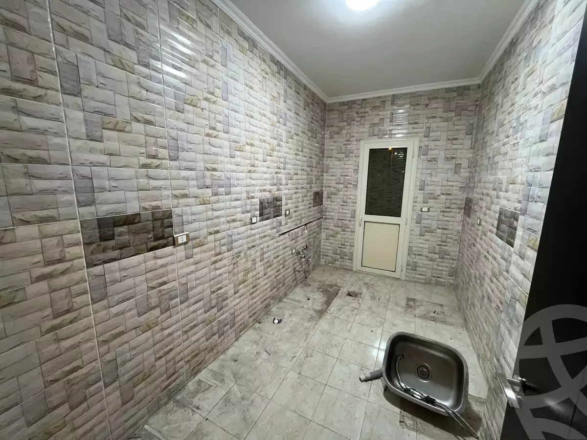 https://aqarmap.com.eg/en/listing/5987714-for-rent-cairo-new-cairo-south-investors-mohammed-nagib-axis-st