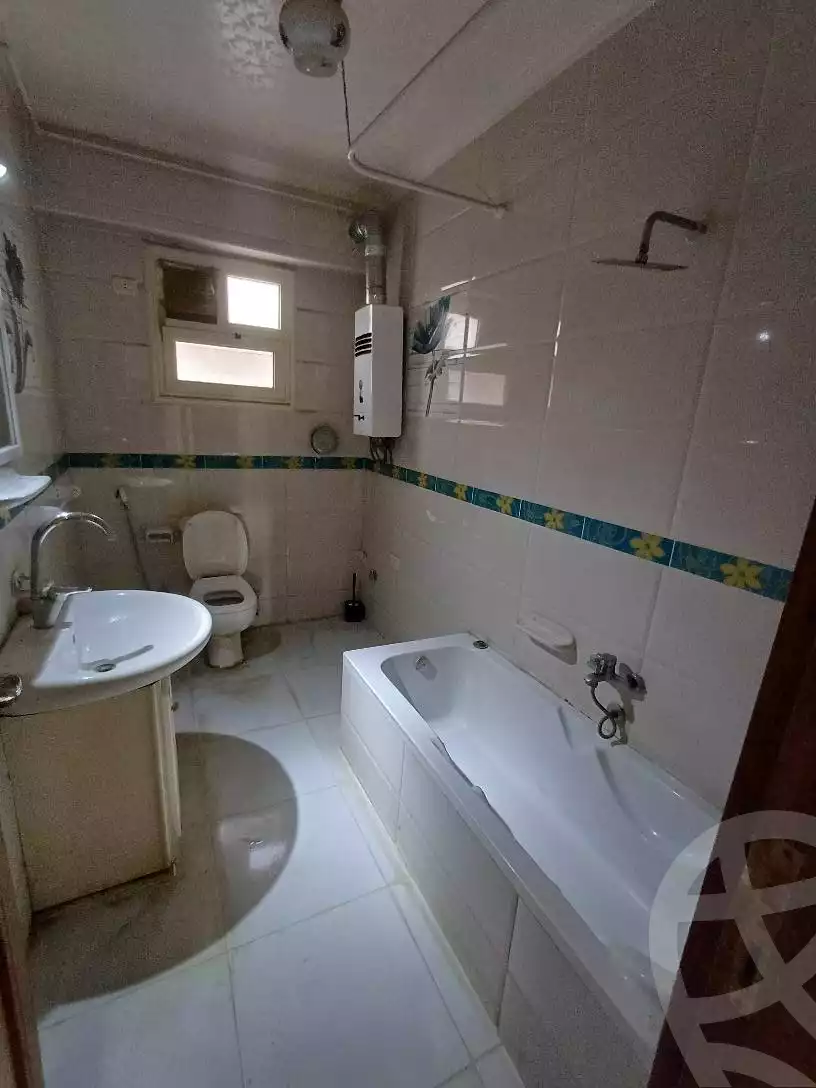 https://aqarmap.com.eg/en/listing/5987806-for-rent-cairo-mokattam-lhdb-l-ly-skoda