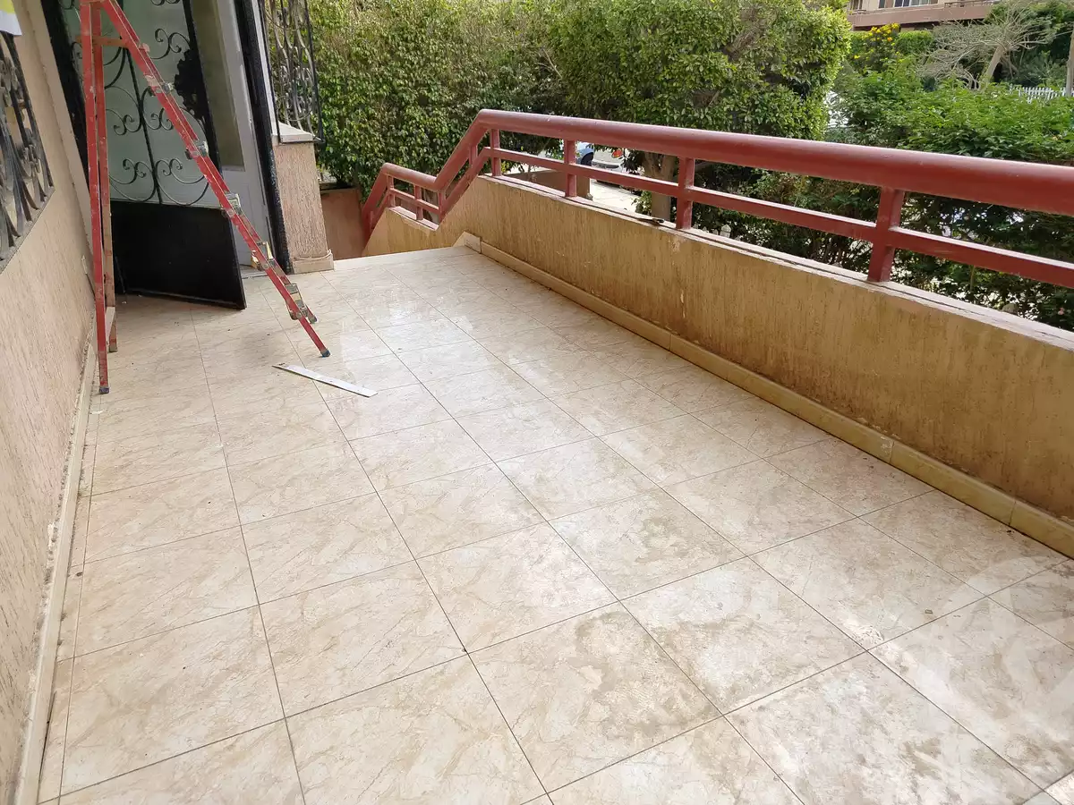 https://aqarmap.com.eg/en/listing/5989024-for-rent-cairo-new-cairo-lrhb-city-phase-4-mostafa-el-nahaas-st