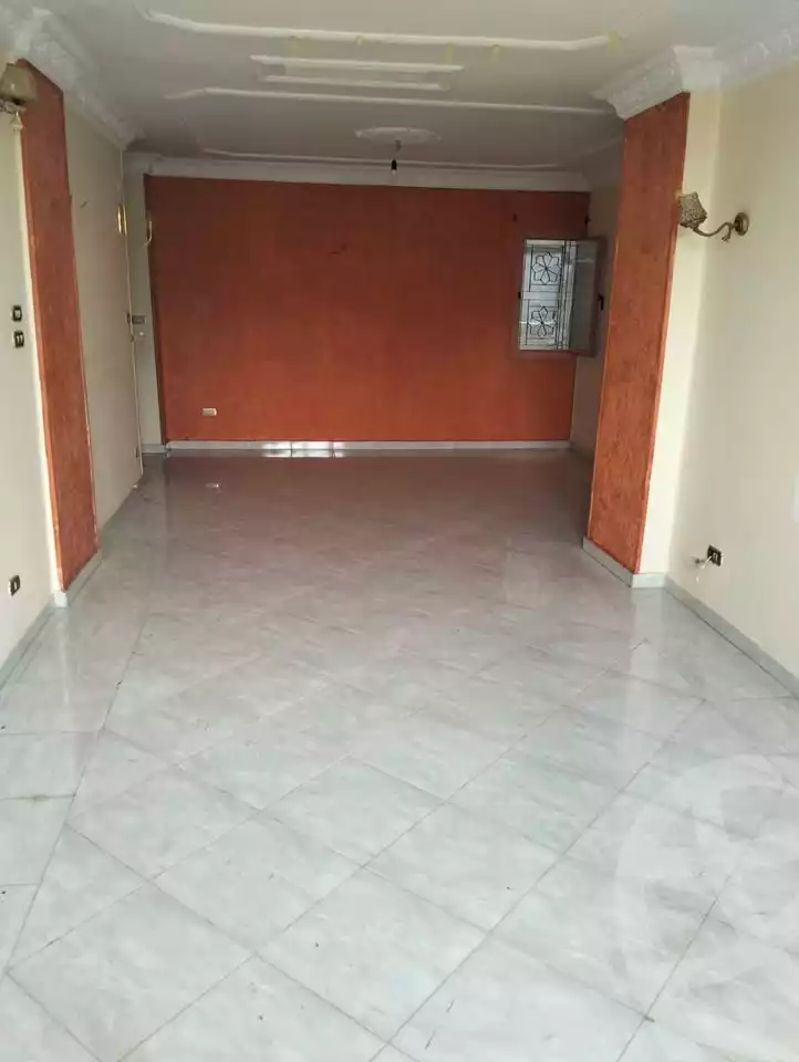 https://aqarmap.com.eg/ar/listing/5989849-for-rent-cairo-mokattam-lhdb-l-ly-shareaa-9
