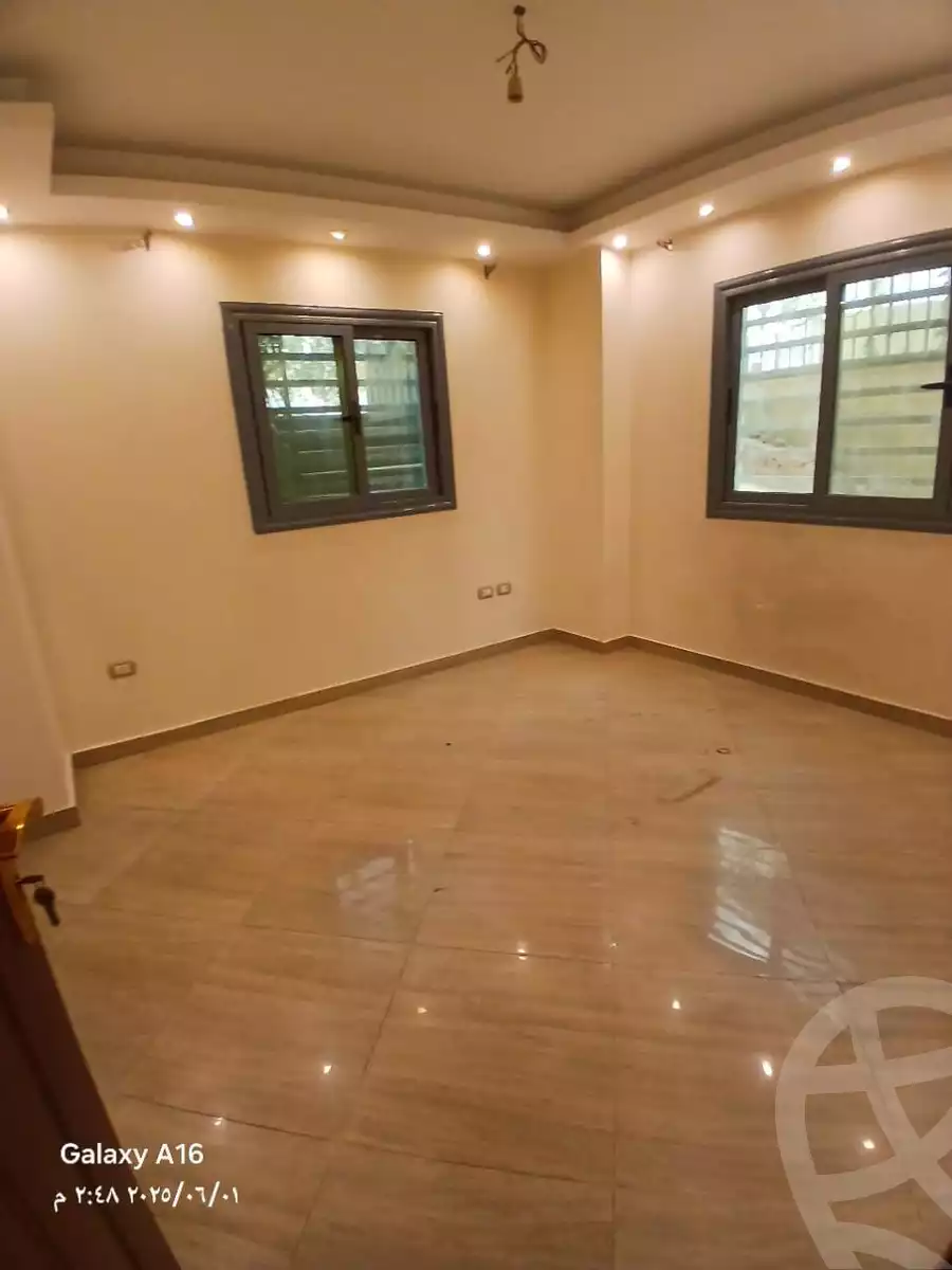 https://aqarmap.com.eg/en/listing/5991493-for-rent-cairo-mokattam-lhdb-l-ly
