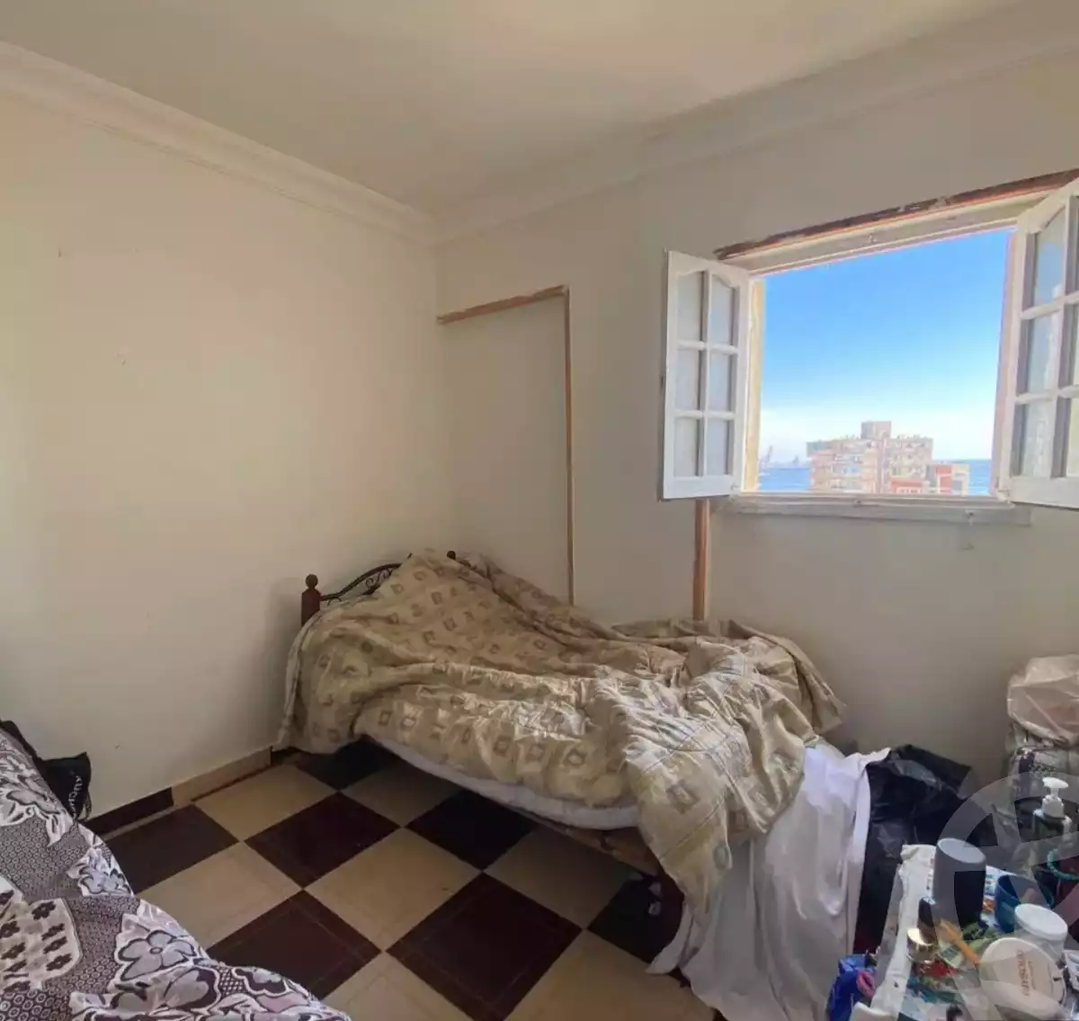https://aqarmap.com.eg/en/listing/5991877-for-sale-alexandria-bahray-el-anfoshy-ibn-al-frat-st