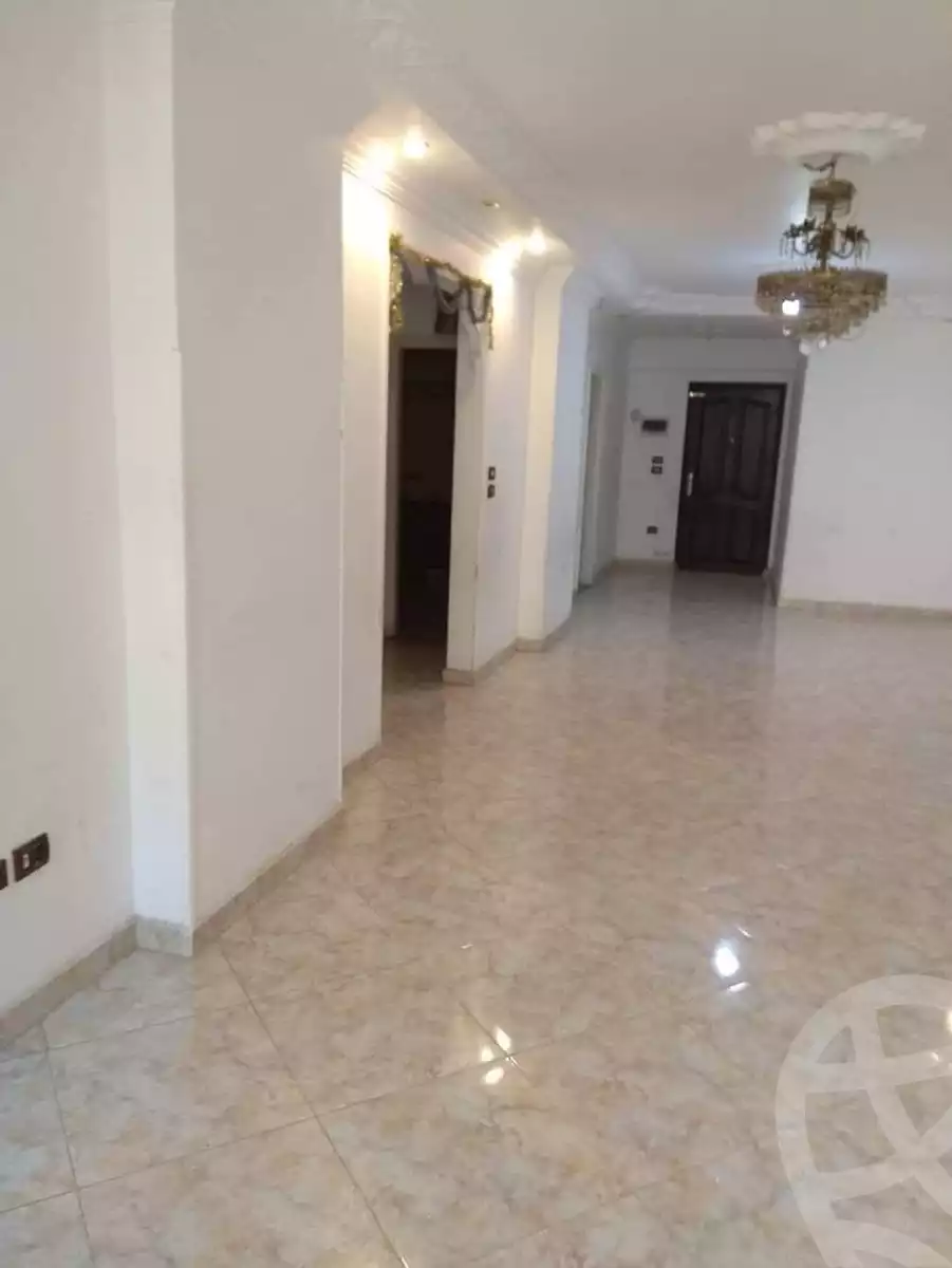 https://aqarmap.com.eg/en/listing/5992228-for-sale-cairo-helwan-mnshy-yn-hlwn-mansour-st