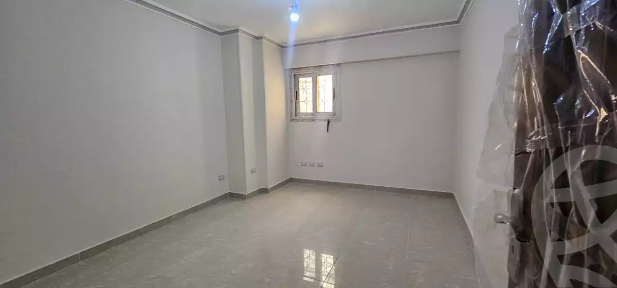 https://aqarmap.com.eg/ar/listing/5992622-for-sale-alexandria-camp-cesar-mamfeis-st
