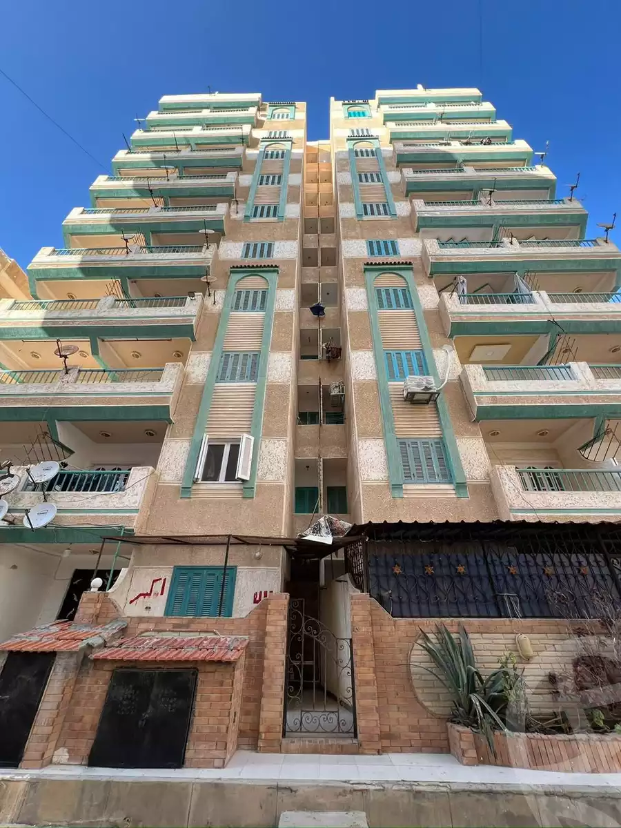 https://aqarmap.com.eg/en/listing/5993170-for-sale-cairo-el-zaytun-hlmy-lzytwn-ibn-el-hakam-sq