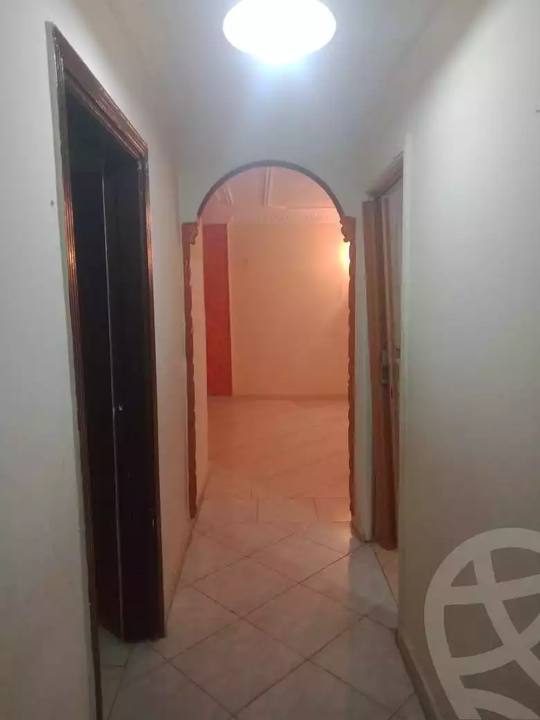 https://aqarmap.com.eg/ar/listing/5993463-for-rent-cairo-mokattam-lhdb-l-ly-shareaa-9