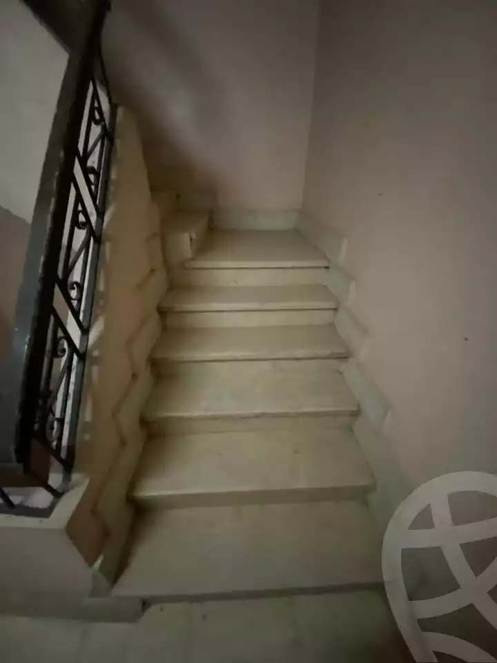 https://aqarmap.com.eg/ar/listing/5993678-for-sale-cairo-madinat-el-salam