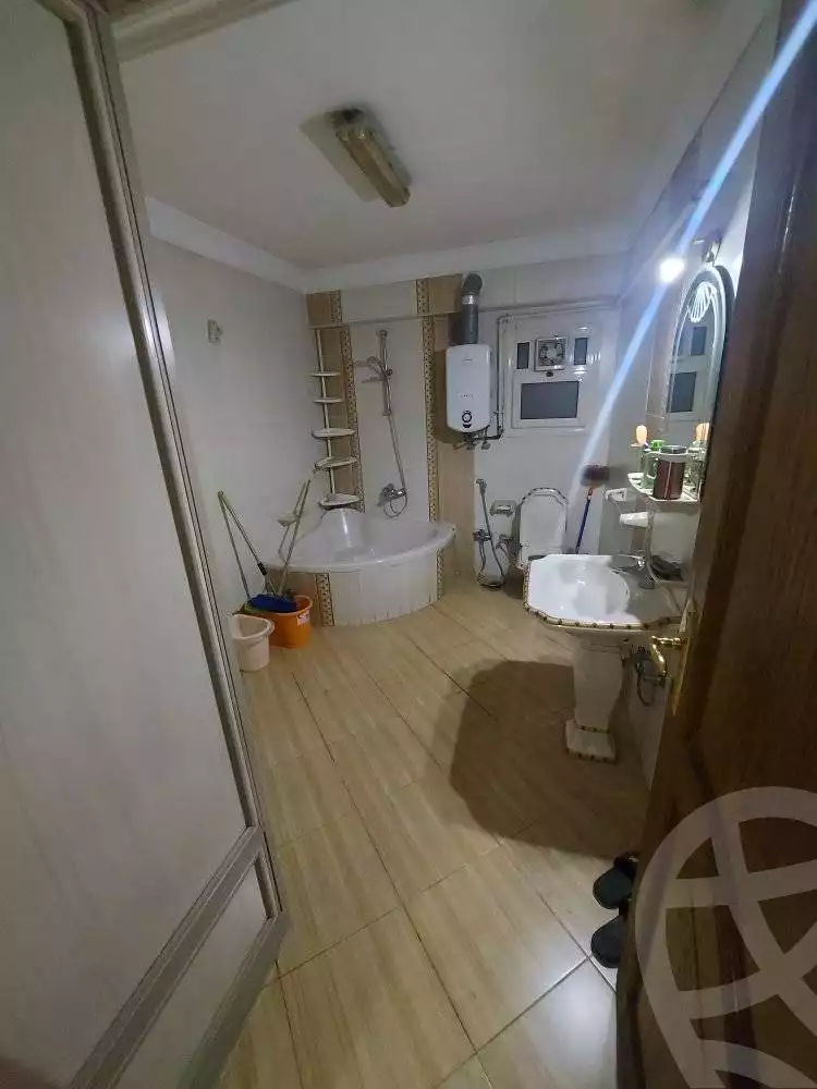 https://aqarmap.com.eg/ar/listing/5994201-for-sale-cairo-el-maadi-el-maadi-el-gededa-street-304