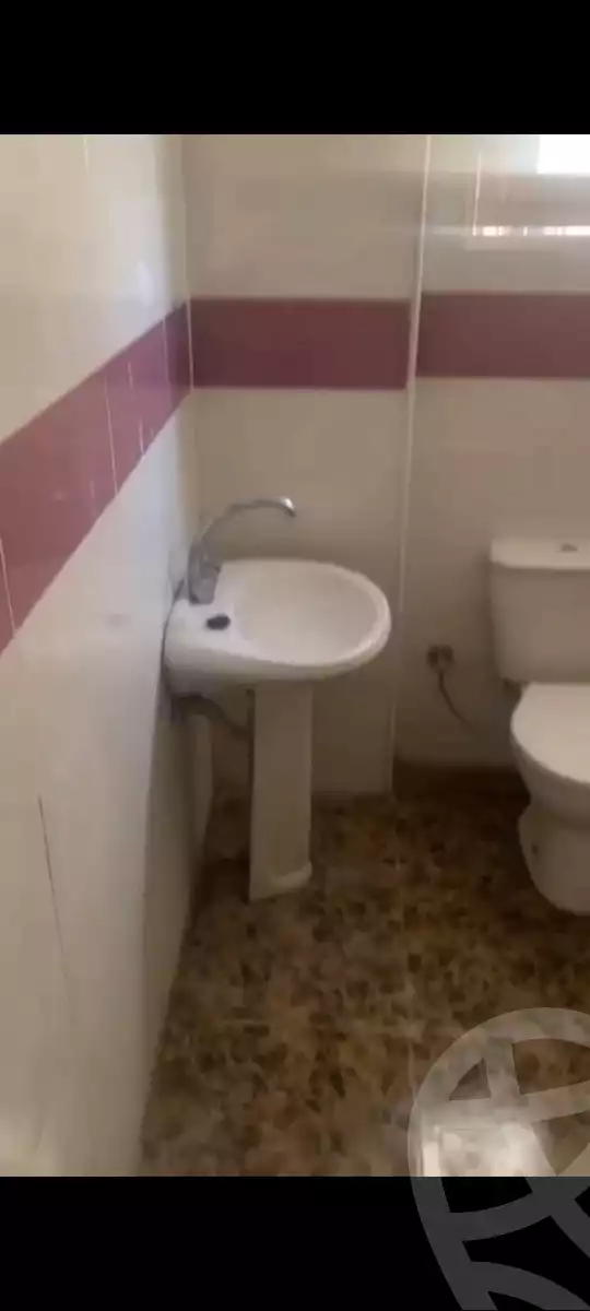 https://aqarmap.com.eg/en/listing/5994540-for-rent-cairo-mokattam-el-hadabah-el-wosta-el-mantaqa-el-rabaa-street-33