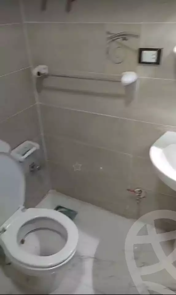 https://aqarmap.com.eg/en/listing/5994900-for-sale-cairo-faisal-el-maryotyah-ahmed-rasekh-st