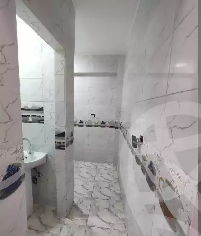 https://aqarmap.com.eg/en/listing/5995225-for-sale-qalyubia-shubra-el-khaima-om-bayoumi
