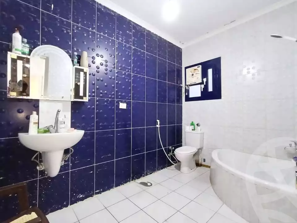 https://aqarmap.com.eg/ar/listing/5995235-for-sale-alexandria-camp-cesar-mamfeis-st