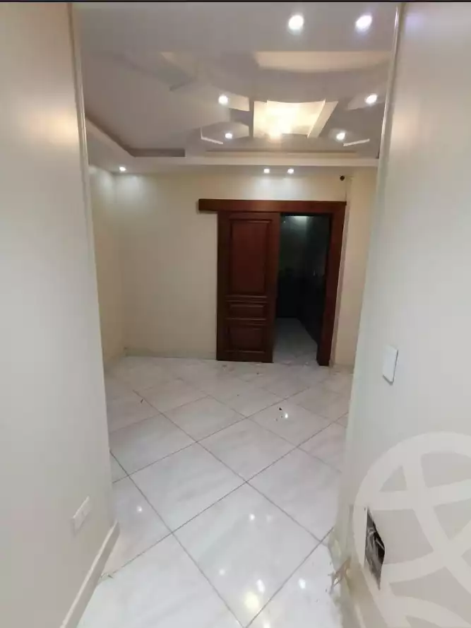 https://aqarmap.com.eg/ar/listing/5995353-for-rent-cairo-mokattam-el-hadabah-el-wosta