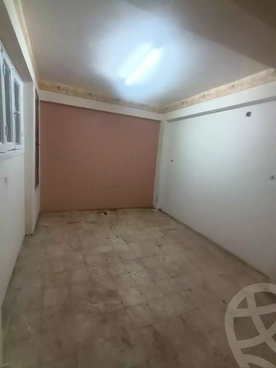 https://aqarmap.com.eg/en/listing/5995384-for-sale-qalyubia-shubra-el-khaima-shubra-el-khaima-city-teraat-el-shabouri-st