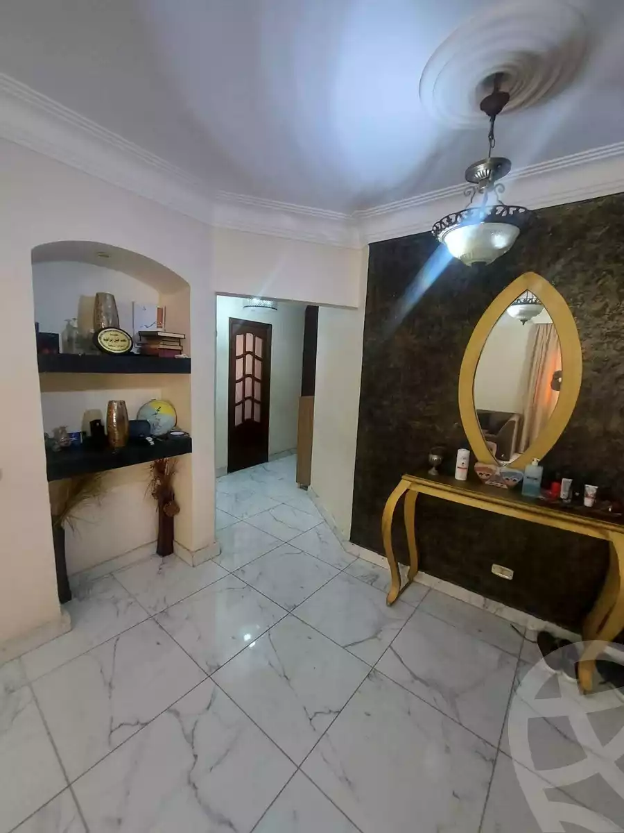 https://aqarmap.com.eg/en/listing/5995829-for-sale-cairo-helwan-mnshy-yn-hlwn-rael-st