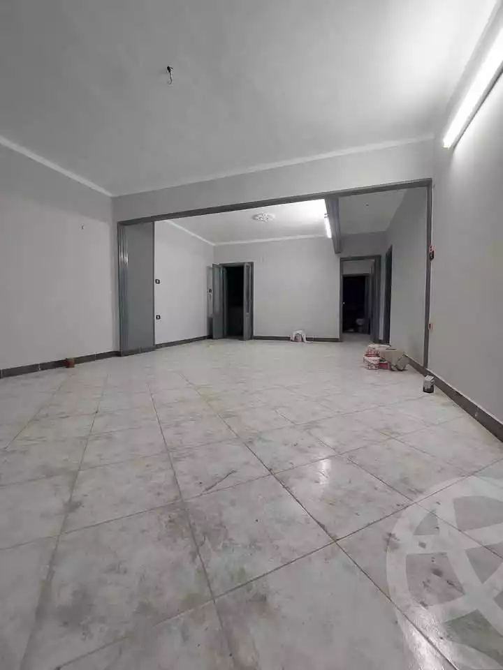 https://aqarmap.com.eg/en/listing/5994636-for-sale-cairo-helwan-mnshy-yn-hlwn-mansour-st