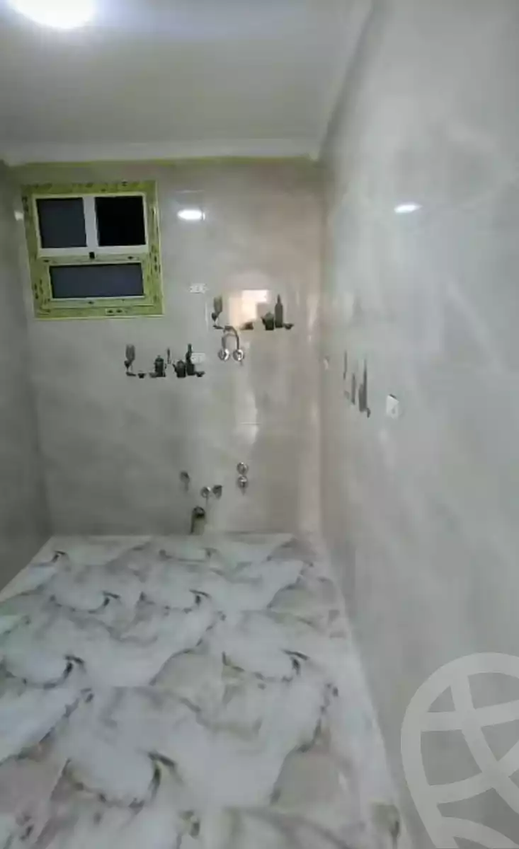 https://aqarmap.com.eg/en/listing/5996914-for-sale-cairo-helwan-hadayek-helwan-el-eshrein-st