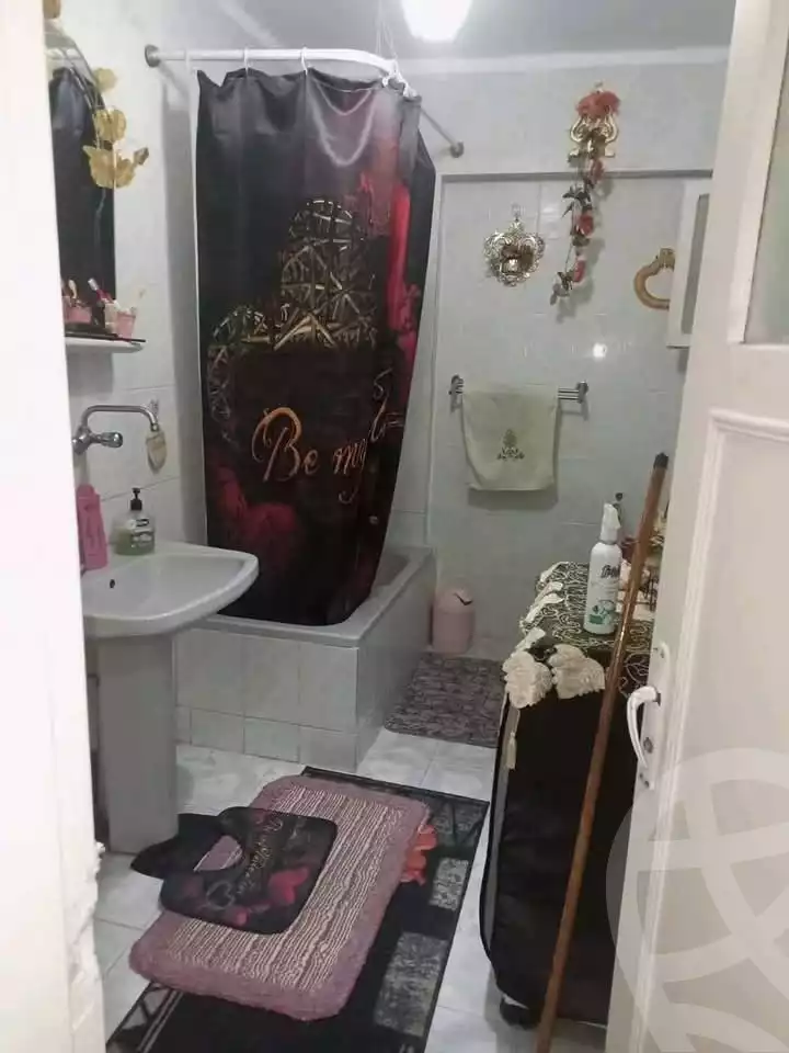 https://aqarmap.com.eg/en/listing/5997055-for-sale-alexandria-l-jmy-el-hanouvel-el-zahraa-city-st