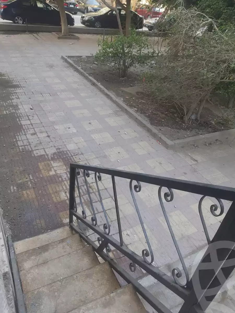 https://aqarmap.com.eg/en/listing/5997101-for-rent-cairo-mokattam-lhdb-l-ly-shareaa-9