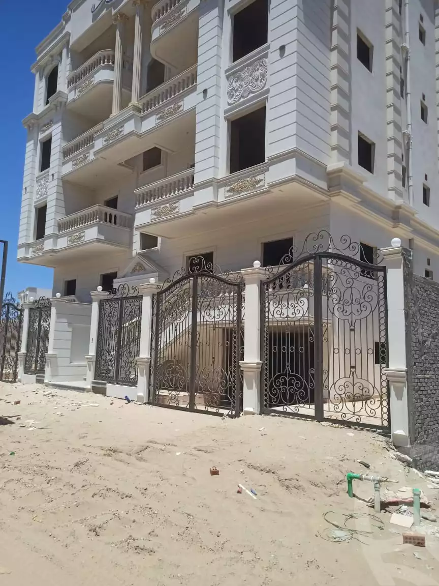 https://aqarmap.com.eg/en/listing/5997361-for-sale-damietta-mdyn-dmyt-ljdyd-byt-lwtn