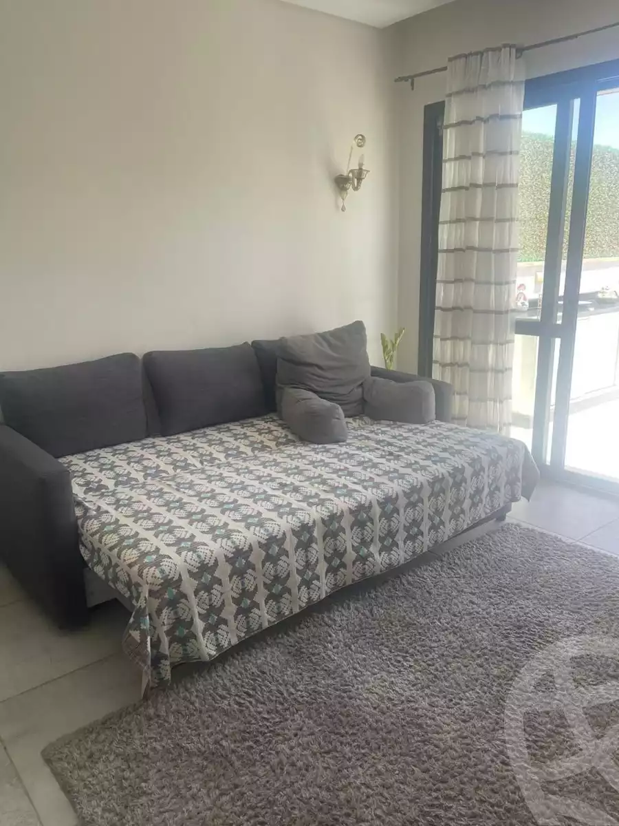 https://aqarmap.com.eg/en/listing/5998184-for-rent-cairo-el-sheikh-zayed-city-compounds-kmbwnd-wyst-twn-swdyk