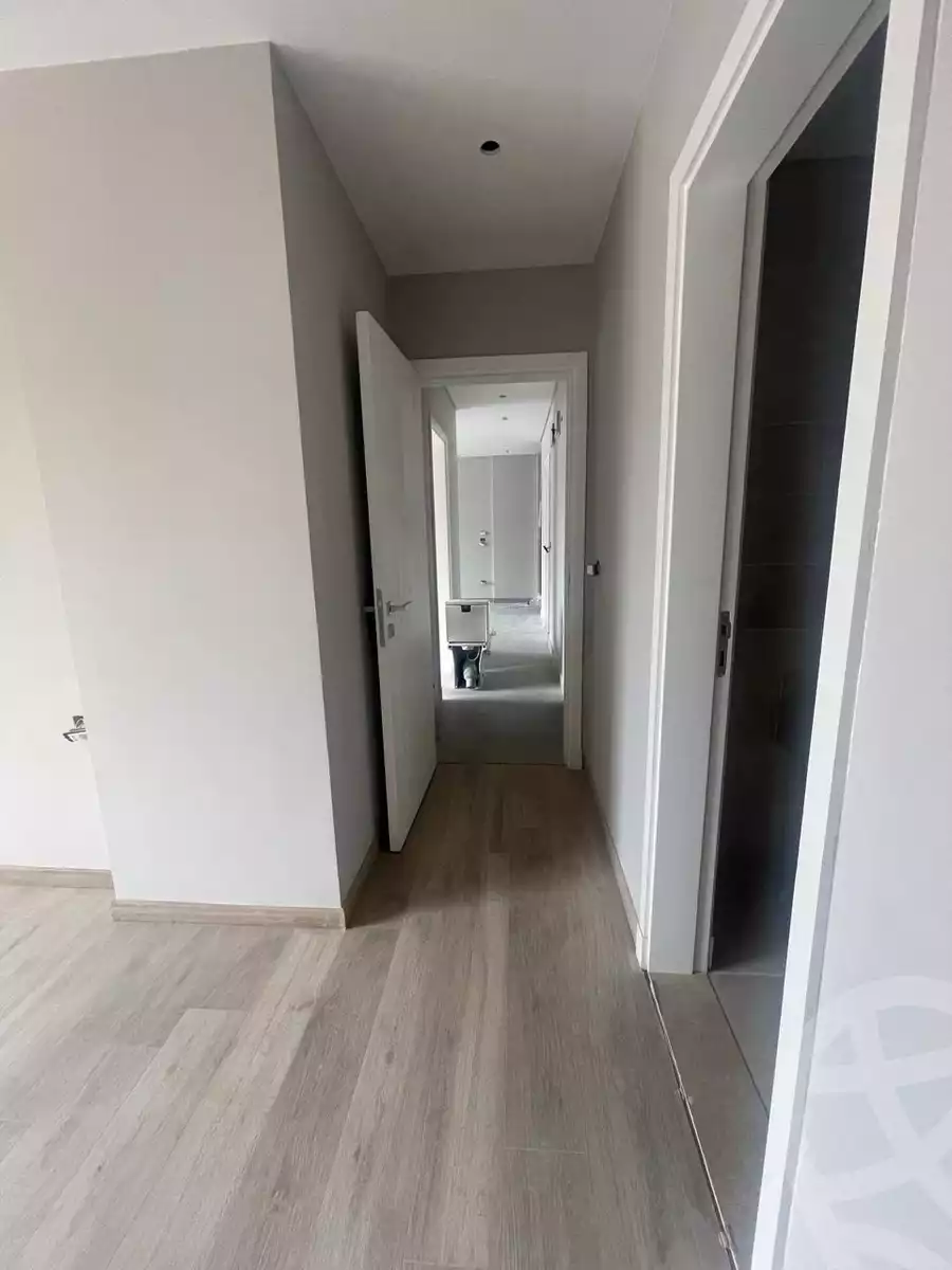 https://aqarmap.com.eg/en/listing/5998955-for-sale-cairo-el-sheikh-zayed-city-compounds-kmbwnd-fyldj-wyst-dr-llttwyr