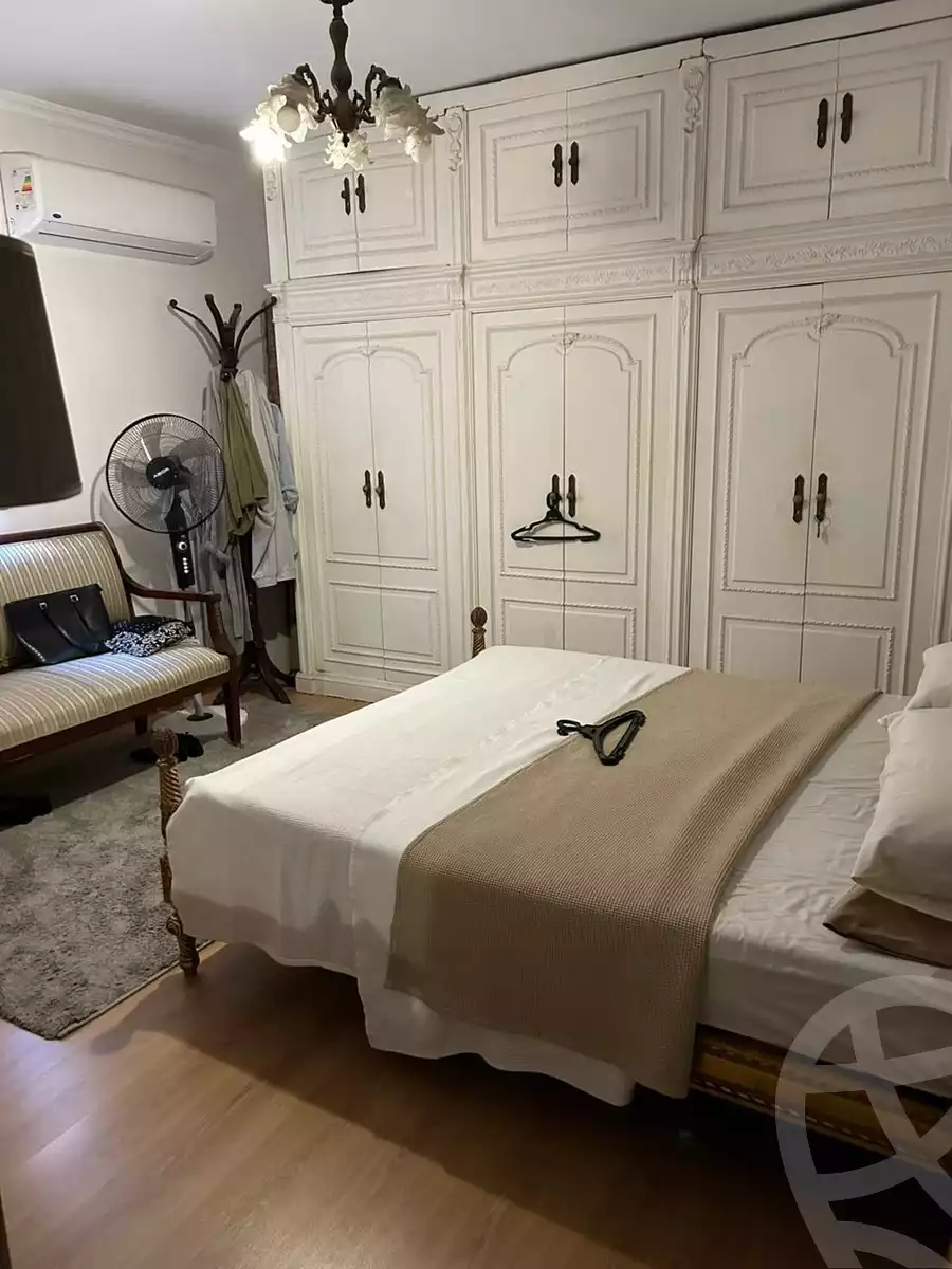 https://aqarmap.com.eg/en/listing/5998995-for-sale-cairo-el-sheikh-zayed-city-compounds-green-3