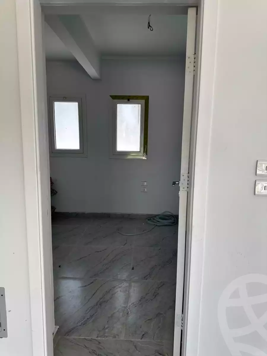 https://aqarmap.com.eg/ar/listing/5999352-for-sale-north-coast-resorts-mwntn-fyw-rs-lhkm