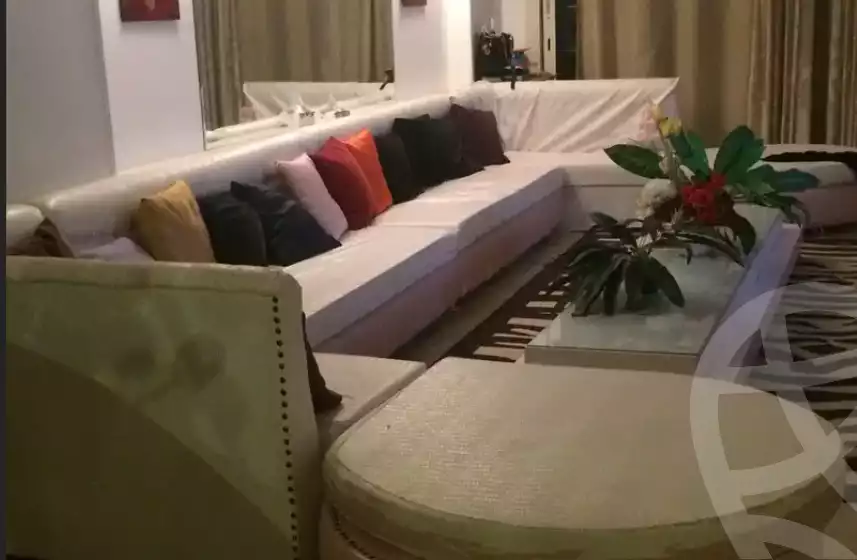 https://aqarmap.com.eg/en/listing/5999466-for-rent-red-sea-hy-lkwthr