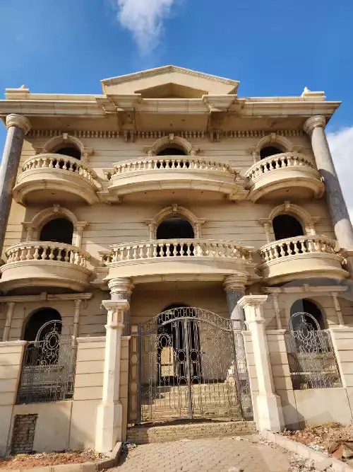 https://aqarmap.com.eg/en/listing/5999498-for-sale-cairo-new-cairo-el-yassamin-el-yasmeen-8