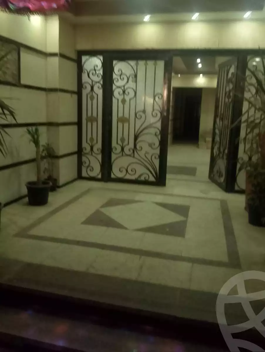 https://aqarmap.com.eg/en/listing/6000631-for-sale-cairo-mokattam-compounds-kmbwnd-jwldn-jyts