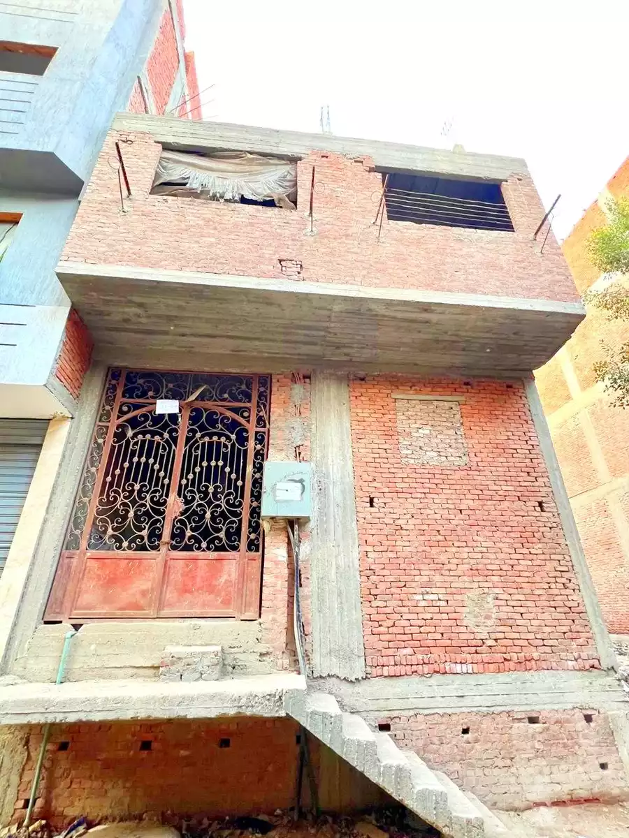 https://aqarmap.com.eg/en/listing/6000696-for-sale-qalyubia-shubra-el-khaima