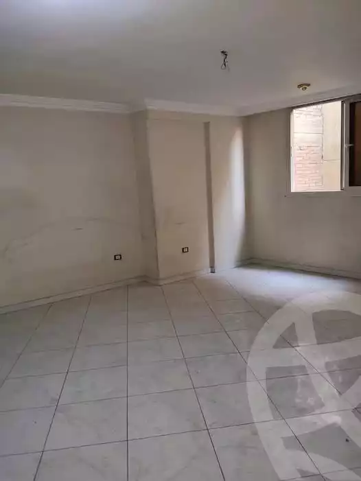 https://aqarmap.com.eg/en/listing/6000824-for-sale-cairo-helwan-hadayek-helwan-el-eshrein-st