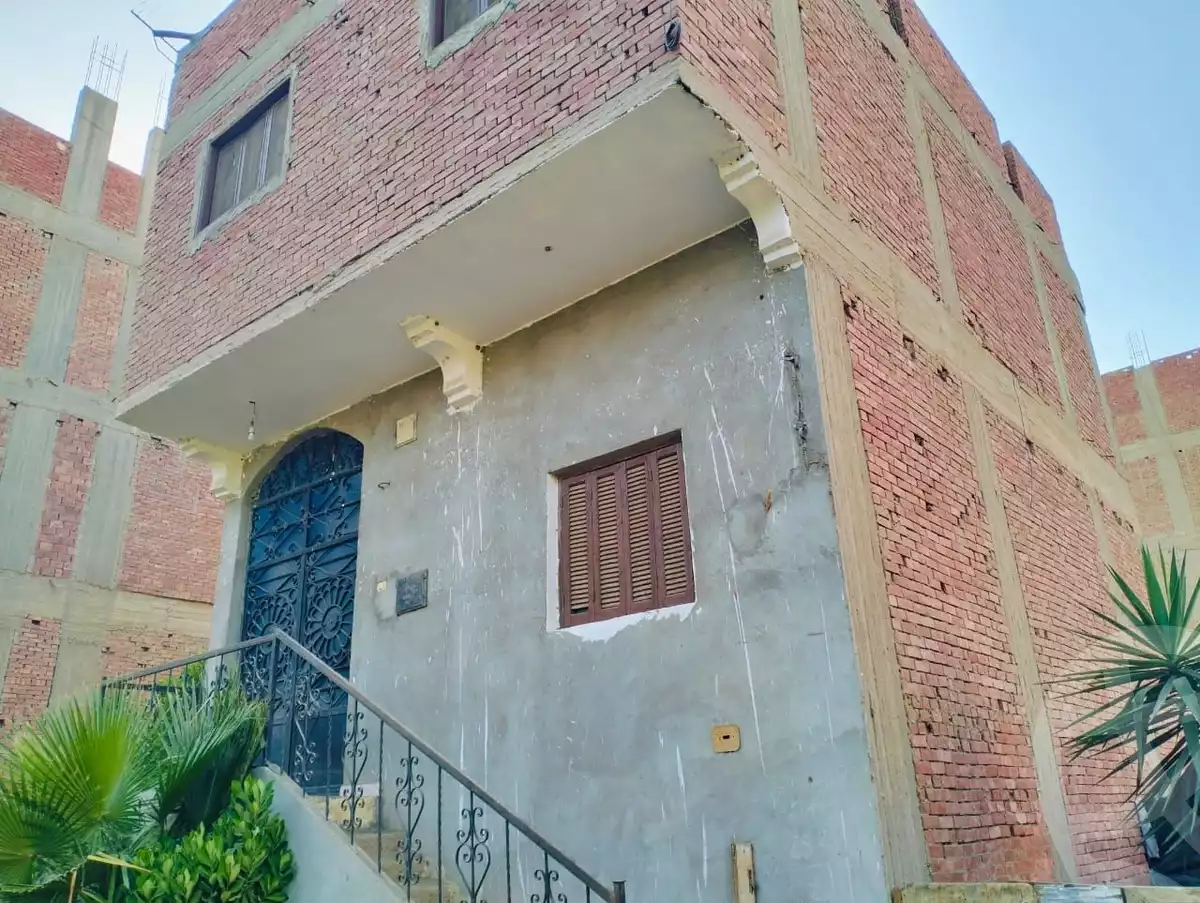 https://aqarmap.com.eg/en/listing/6001300-for-sale-cairo-ljyz-el-warraq-jazirat-muhammad