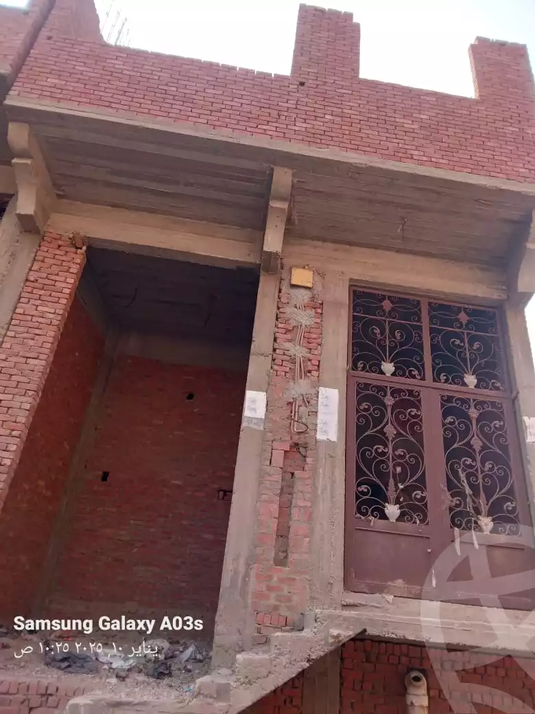 https://aqarmap.com.eg/en/listing/6001344-for-sale-qalyubia-el-khanka-arab-el-ayayda