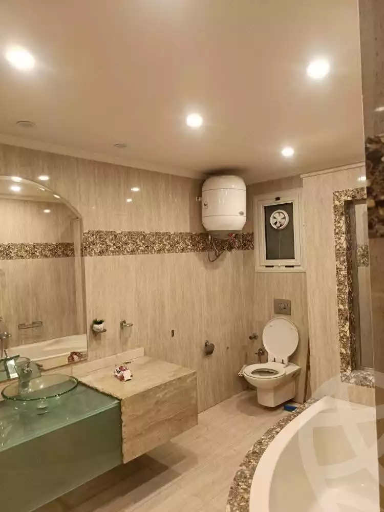 https://aqarmap.com.eg/ar/listing/6001622-for-rent-cairo-mokattam-lhdb-l-ly