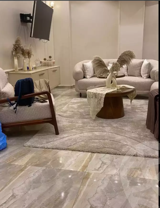 https://aqarmap.com.eg/ar/listing/6002249-for-sale-cairo-helwan-hadayek-helwan-el-bostan-st