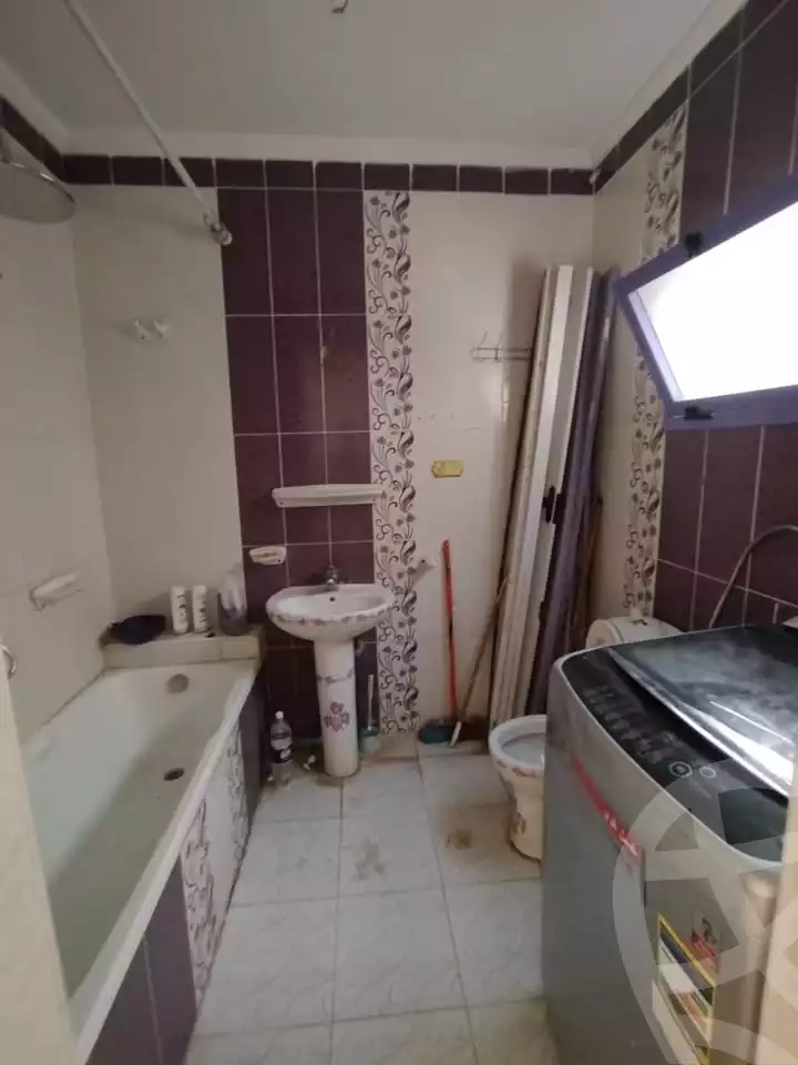 https://aqarmap.com.eg/ar/listing/6003829-for-sale-alexandria-l-jmy-lbytsh-qased-kareem-st