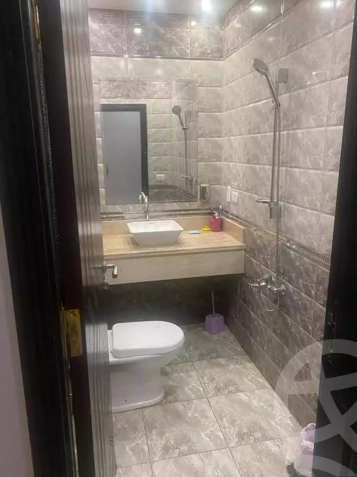 https://aqarmap.com.eg/en/listing/6004596-for-sale-cairo-hadayek-el-ahram-bwb-hms